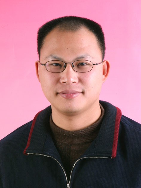 黄建东（皇冠体育机关纪委书记、土地储备中心综合科科长）.jpg